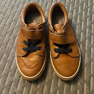 Cat & Jack Boys Slip-On faux leather sneakers